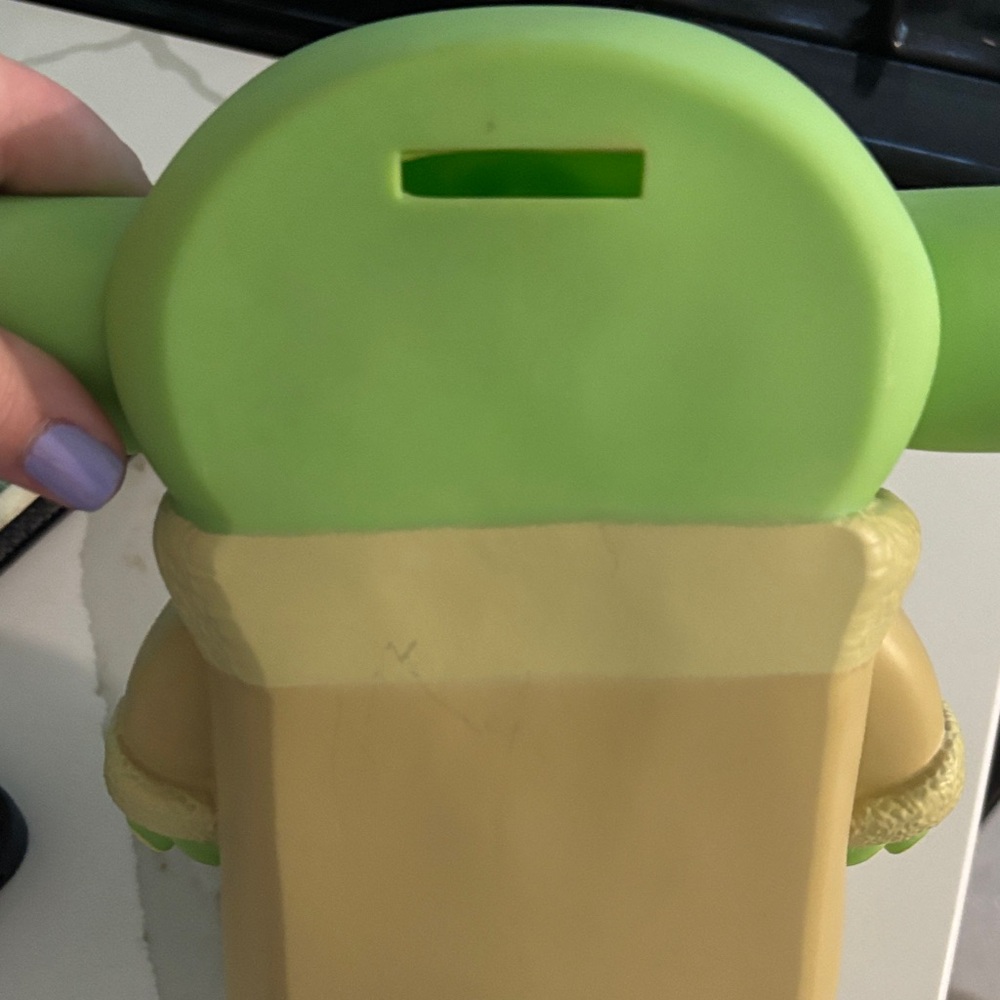 Baby Yoda piggy bank - Picture 3 of 4
